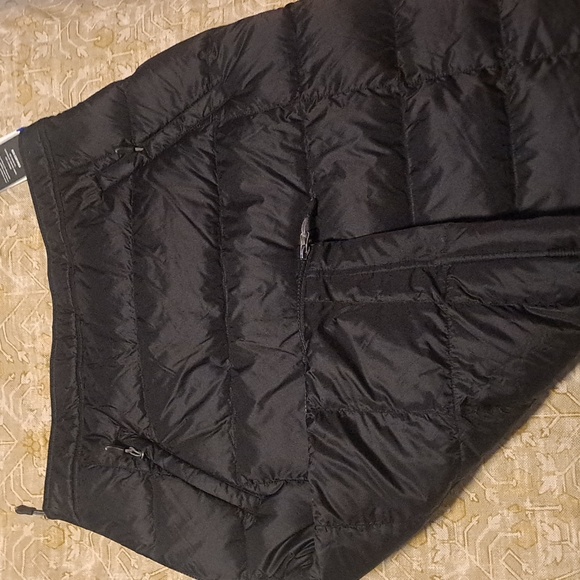 Aventure Down Elegant Black Quilted Pencil Skirt. New - Picture 4 of 4